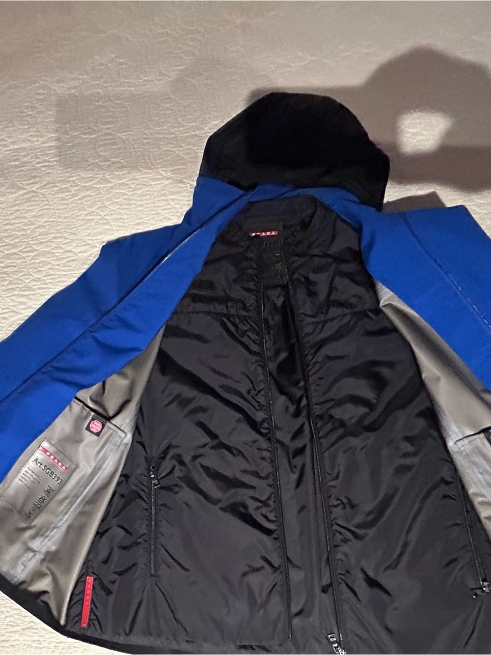PRADA Men's Royal Blue Jacket w detachable zipper hood
& removable cushion liner